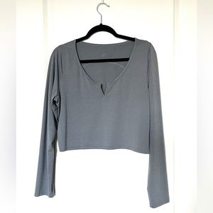 Like New Lululemon Long Sleeve Crop Top